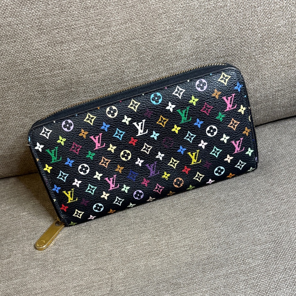Louis Vuitton Black Takashi Murakami Monogram Zip Wallet - Picture 4 of 9